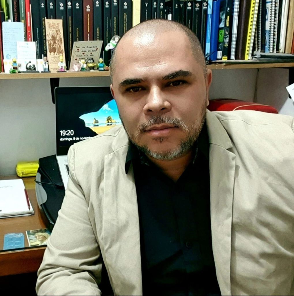 Javier Alexander Macias