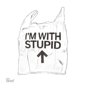 Moskity z mikroplastikiem, AI i karawana migrantów